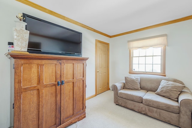 living area featuring light colored carpet, baseboards, and ornamental molding