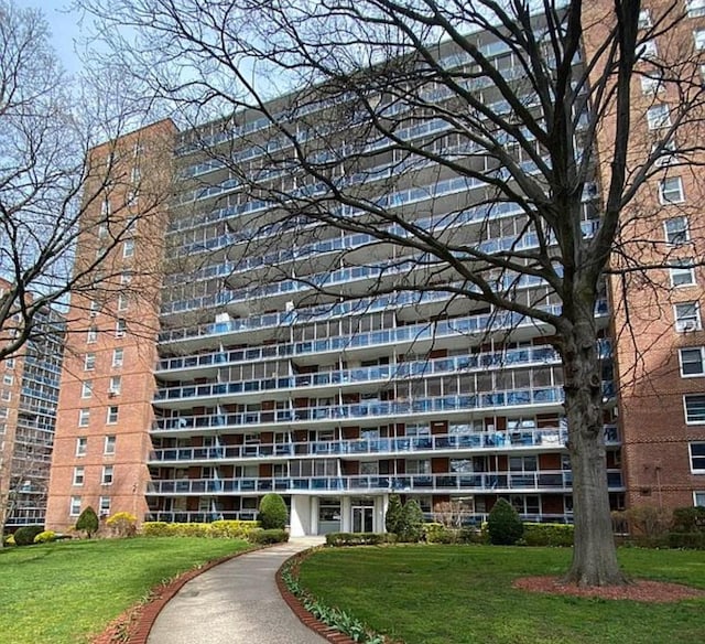view of building exterior