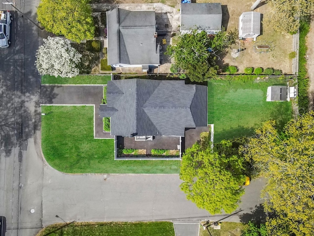 73 S Evergreen Dr, Selden, NY 11784 - drone / aerial view