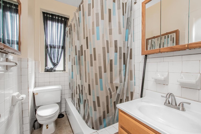 2199 Holland Ave Unit 4D, Bronx, NY 10462 - full bath featuring toilet, tile walls, tile patterned floors, and plenty of natural light