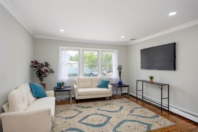 living room featuring baseboard heating, ornamental molding, wood finished floors, and recessed lighting
