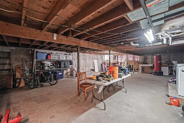 1564 Illinois Ave, Bay Shore, NY 11706 - unfinished below grade area with water heater
