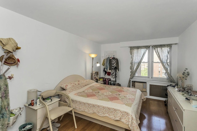138-10 Franklin Ave Unit 9J, Flushing, NY 11355 - bedroom with dark wood finished floors