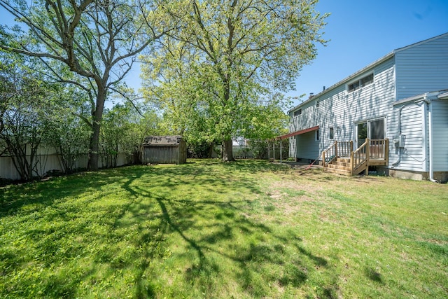 6 Pompano Ln, Massapequa Park, NY 11762 - view of yard