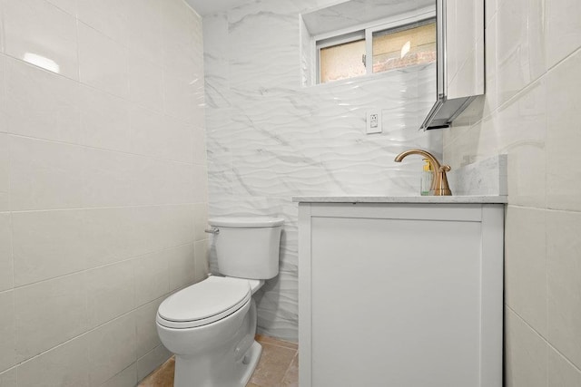 80-21 209th St, Hollis Hills, NY 11427 - half bathroom featuring tile walls, toilet, and vanity
