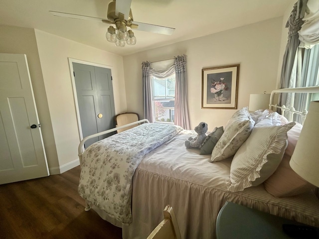 23 Candlestick Ct, Warwick, NY 10990 - bedroom featuring dark wood-style flooring, baseboards, and ceiling fan