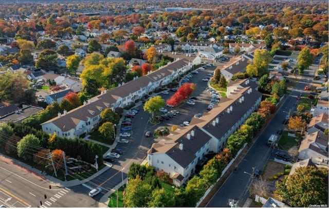 606 Narragansett Villas Dr Unit 606, Lindenhurst, NY 11757 - aerial perspective of suburban area