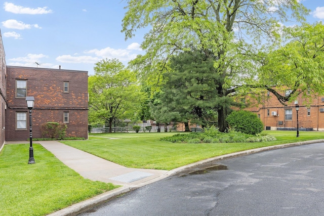 70-07 E Park Dr Unit A, Kew Garden Hills, NY 11367 - view of home's community