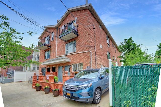 1934 Chatterton Ave, Bronx, NY 10472 - view of property with fence