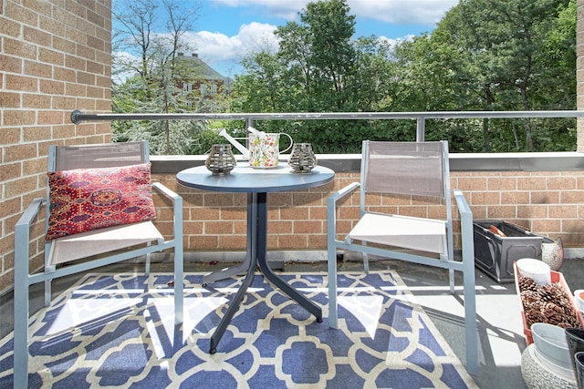 680 W Boston Post Rd Unit 3R, Mamaroneck, NY 10543 - view of balcony