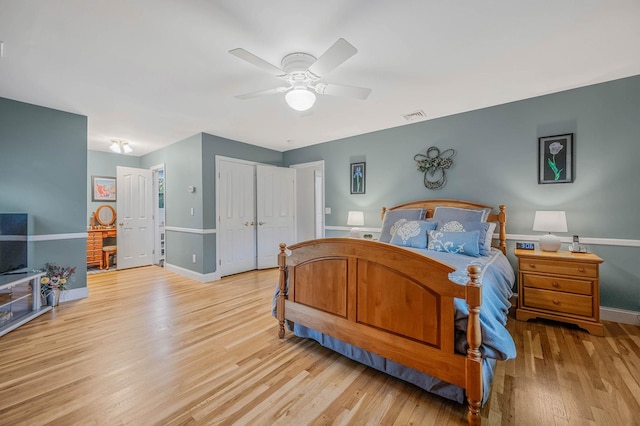 7 Jacqueline Ct, Port Jefferson Station, NY 11776 - bedroom featuring light wood-style flooring, a closet, and ceiling fan