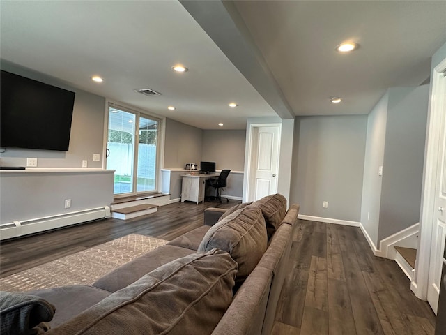 living area featuring visible vents, recessed lighting, dark wood finished floors, baseboard heating, and baseboards