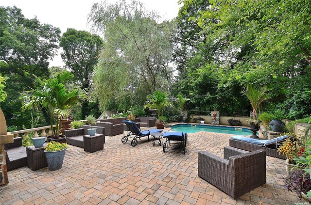 85 Dix Hills Rd, Huntington, NY 11743 - photo 21