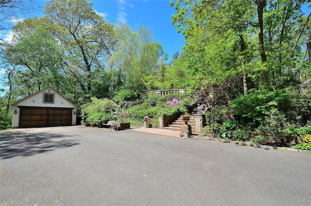 85 Dix Hills Rd, Huntington, NY 11743 - photo 32