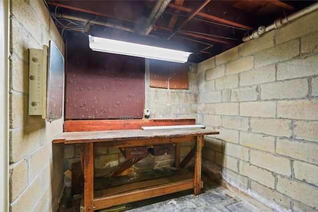 31 Westwood Ave, New Rochelle, NY 10801 - detailed view of a workshop area and concrete block wall