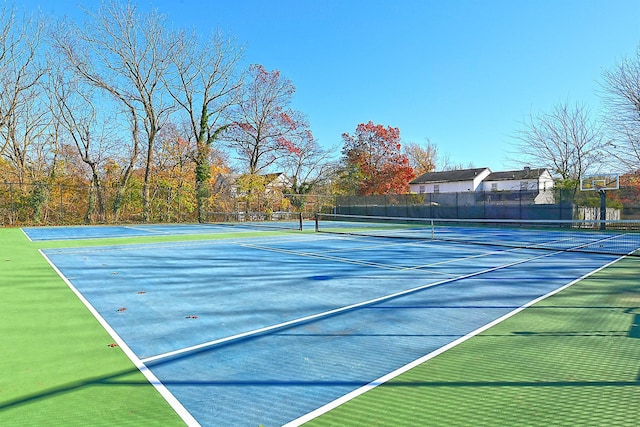 198 Millard Ave Unit 198, West Babylon, NY 11704 - view of tennis court