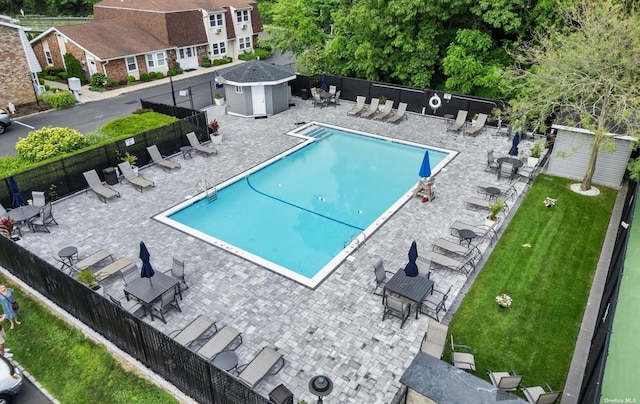 198 Millard Ave Unit 198, West Babylon, NY 11704 - community pool with a patio