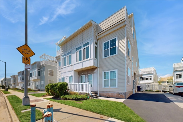 6910 Beach Front Rd, Arverne, NY 11692 - view of property with a residential view