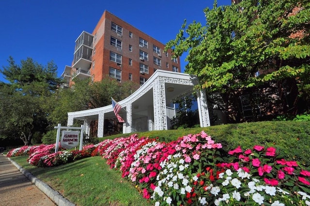 281 Garth Rd Unit A2K, Scarsdale, NY 10583 - view of building exterior