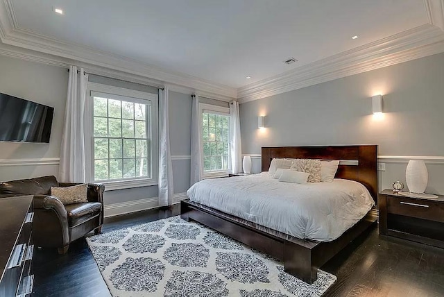 2 Short Path, Nissequogue, NY 11780 - bedroom featuring crown molding, visible vents, and wood finished floors
