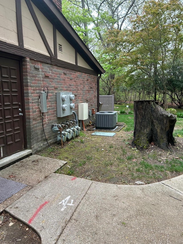 118 Skyline Dr, Coram, NY 11727 - view of yard featuring cooling unit