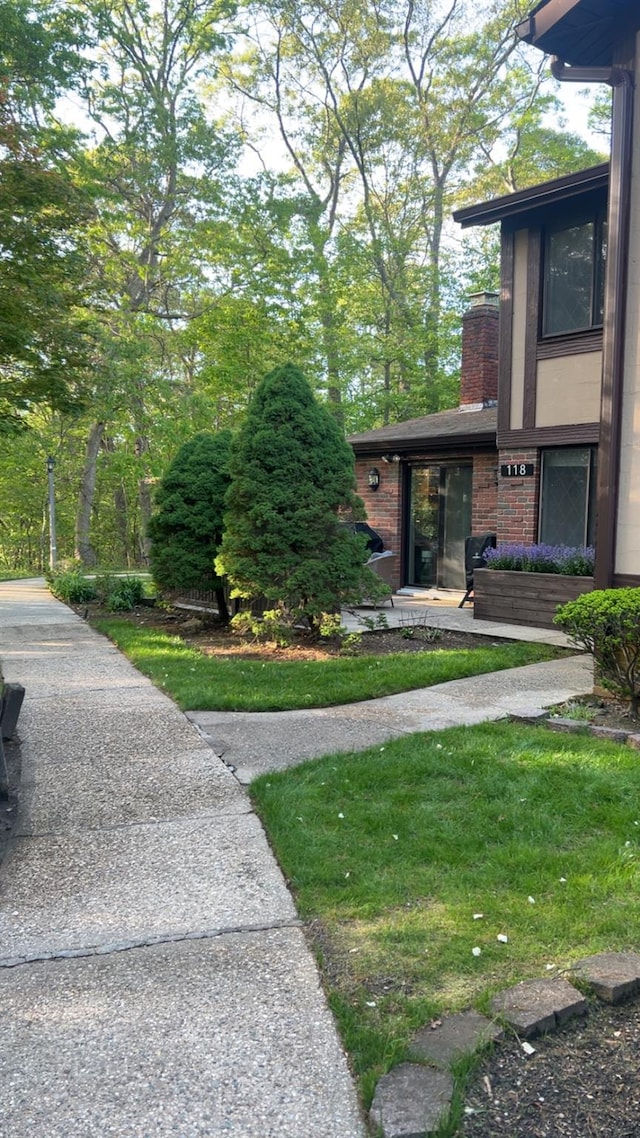 118 Skyline Dr, Coram, NY 11727 - view of yard