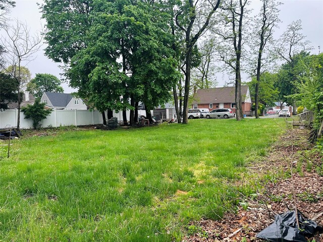 224 Park Ave, Roosevelt, NY 11575 - photo 9