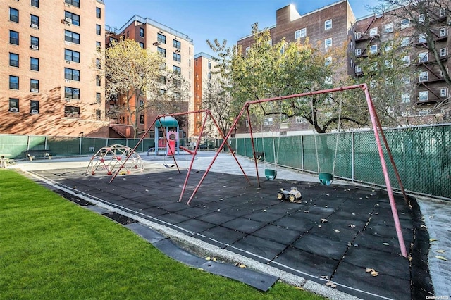 139-15 83rd Ave Unit 409, Briarwood, NY 11435 - community play area with fence