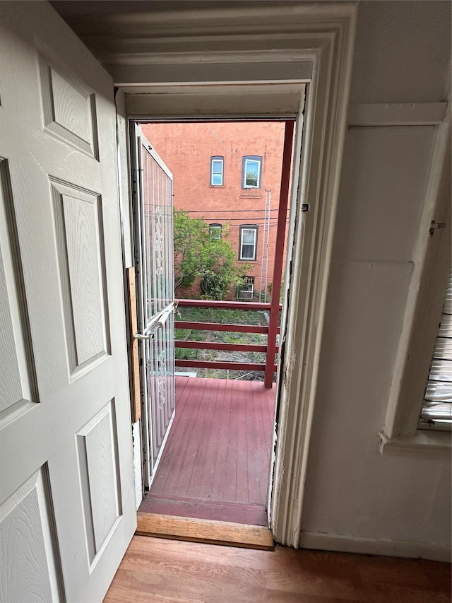 entryway featuring wood finished floors