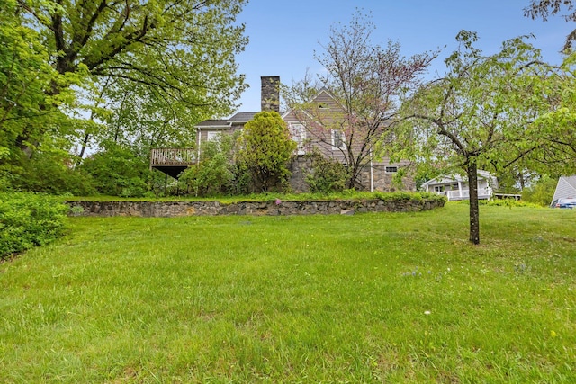 803 Oakwood Dr, Peekskill, NY 10566 - view of green lawn