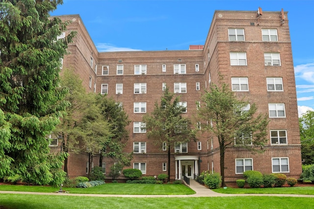 90 Bryant Ave Unit Ftd, White Plains, NY 10605 - view of apartment building / complex
