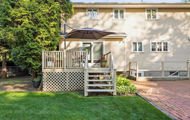 90 Gannet Dr, Commack, NY 11725 - rear view of property with a deck