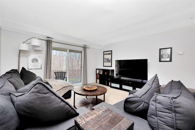 living area with carpet