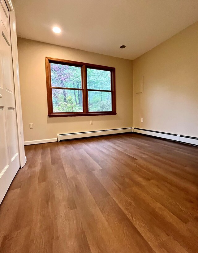 51 Pine Ct, Middletown, NY 10941 - empty room with wood finished floors, recessed lighting, and baseboards