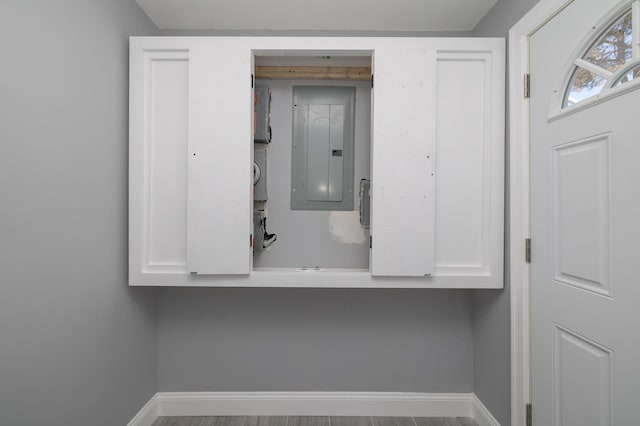 13 Curve Ln, Levittown, NY 11756 - detailed view of electric panel and baseboards