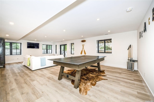 1350 Hortons Ln, Southold, NY 11971 - recreation room featuring recessed lighting, light wood-style flooring, and baseboards