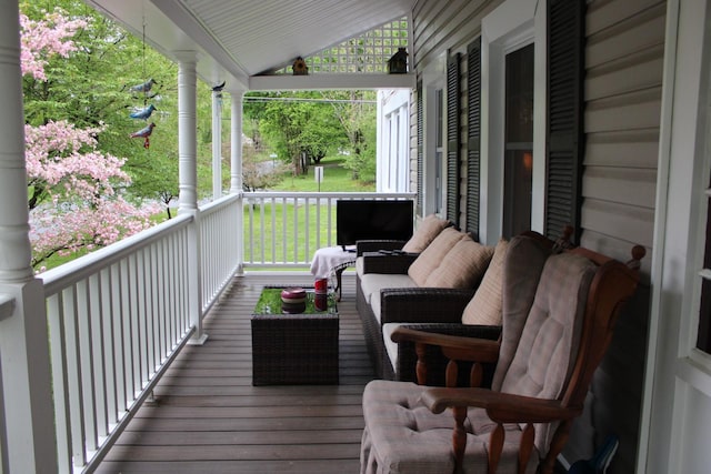 21 Overlook Rd, Poughkeepsie, NY 12603 - photo 2