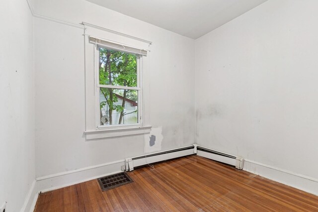 186 Falcon Ave, Patchogue, NY 11772 - photo 14