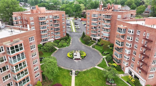 1 Salisbury Pt Unit 6C, Nyack, NY 10960 - aerial view of apartment complex / building