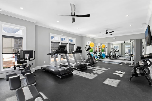 exercise room featuring recessed lighting, a ceiling fan, baseboards, and ornamental molding