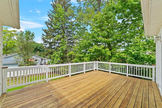 16 S Lawrence Ave, Elmsford, NY 10523 - view of wooden terrace