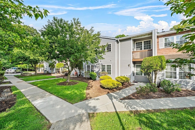 65 Jimal Dr, Middletown, NY 10940 - view of front of home with a front lawn