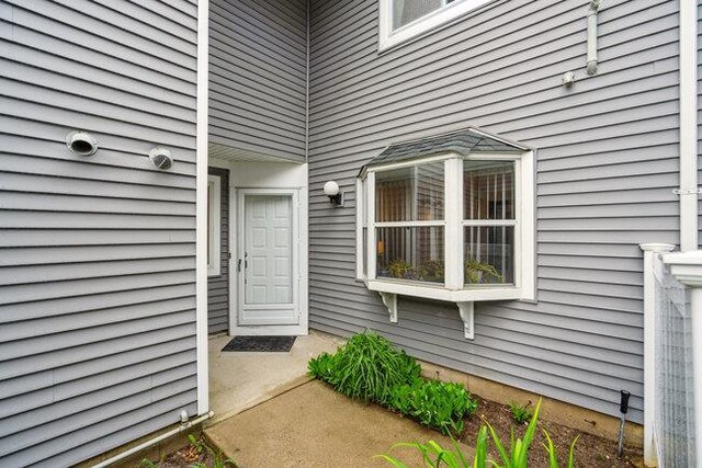 106 E Midland Pond Ct First Floor, First Floor, Moriches, NY 11955 - view of entrance to property
