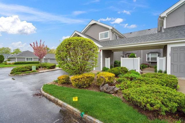 106 E Midland Pond Ct First Floor, First Floor, Moriches, NY 11955 - view of side of property