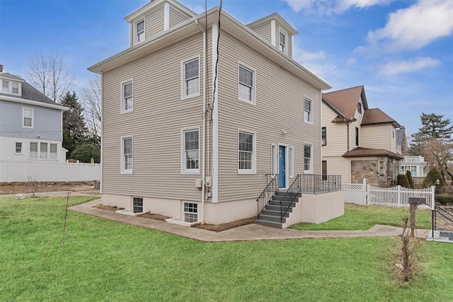 view of rear view of house