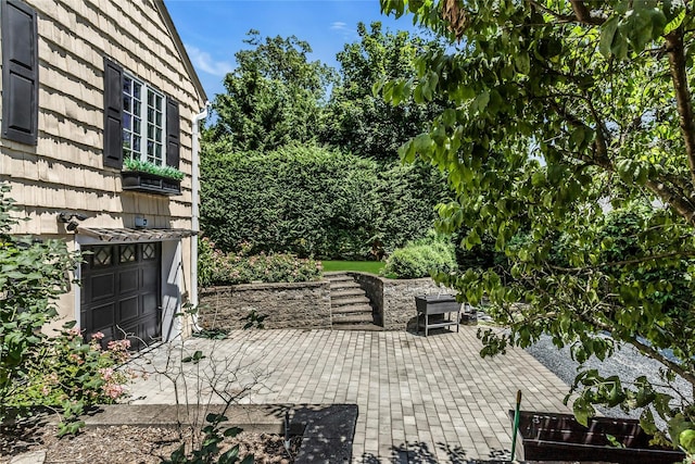 8 Hazel Rd, Port Washington, NY 11050 - view of patio