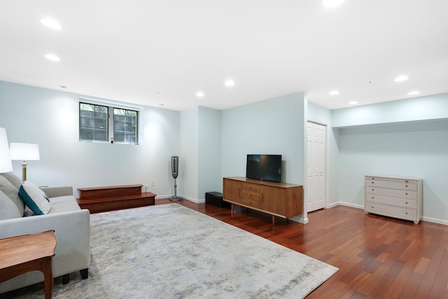 48 Clarewood Dr, Hastings-On-Hudson, NY 10706 - living room featuring dark wood-type flooring, recessed lighting, and baseboards