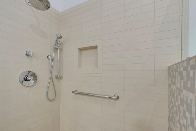 48 Clarewood Dr, Hastings-On-Hudson, NY 10706 - bathroom featuring tiled shower