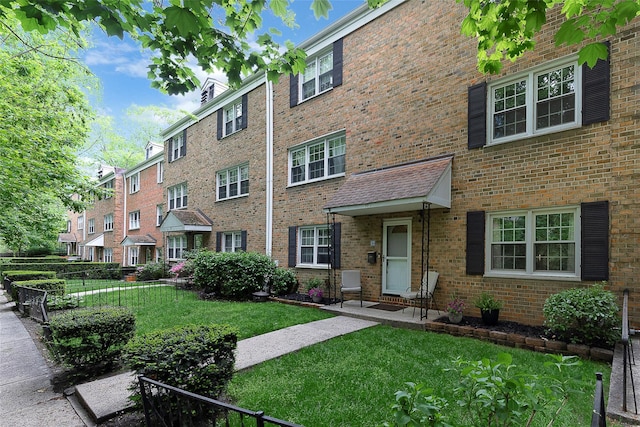 50 Louisiana Ave Unit 9R, Bronxville, NY 10708 - view of property featuring fence