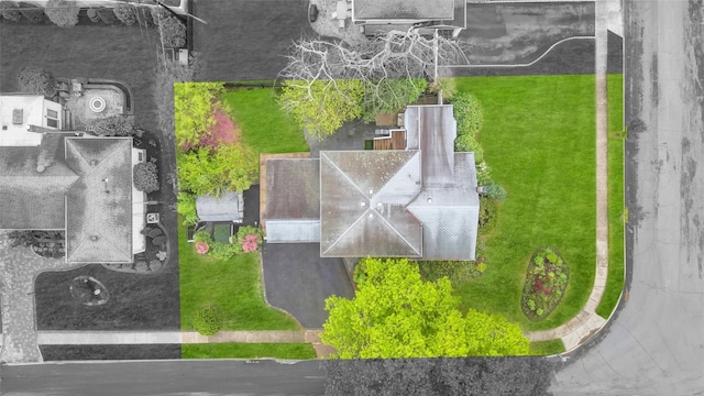11 Rensselaer Dr, Commack, NY 11725